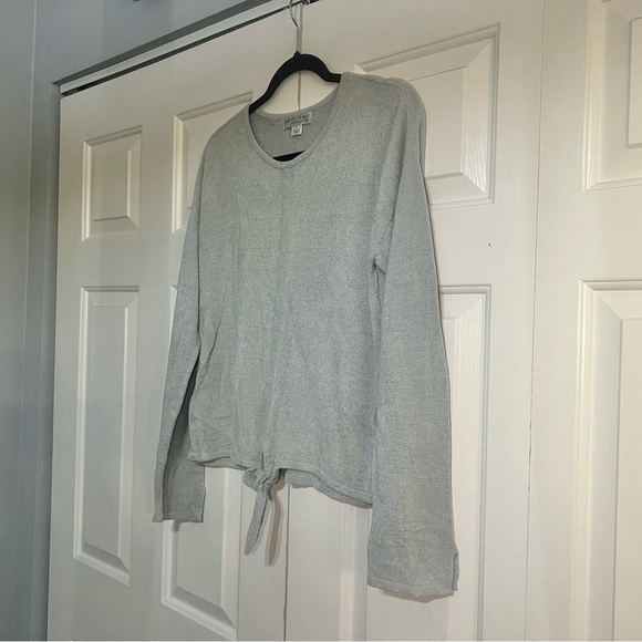 Barefoot Dreams Gray Grey Long Sleeve Tie Front Sweater Top Size Small Soft - Picture 1 of 7